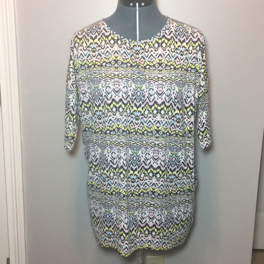 Lularoe LLR Irma tunic